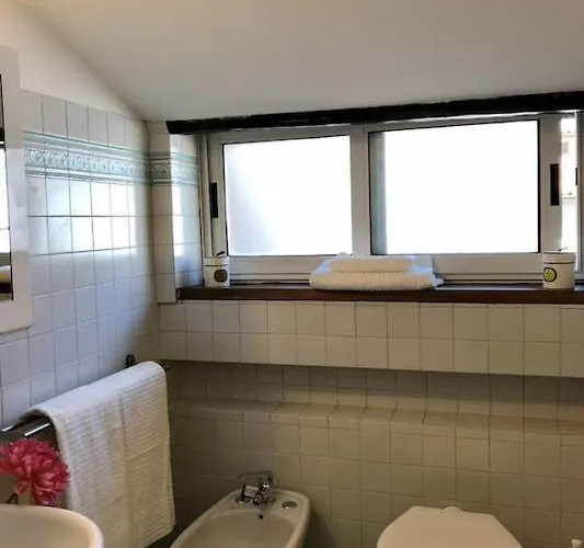 Mansarda La Graziosa Lägenhet *